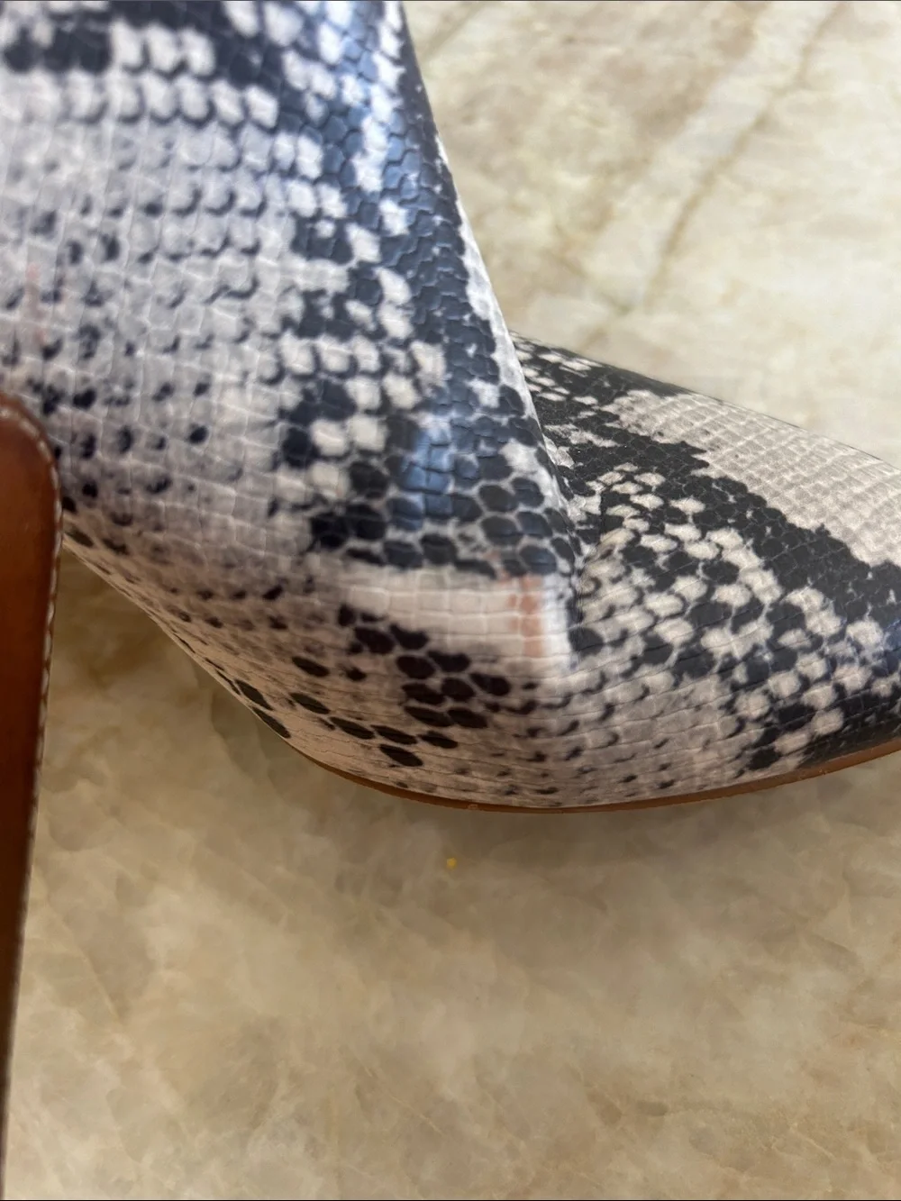 Steve Madden eye catching